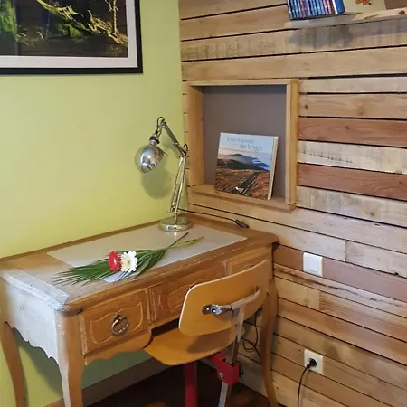 Charmant Tout Confort Pres D'epinal Avec Jardin Et Parking - Fr-1-589-27 בית נופש *