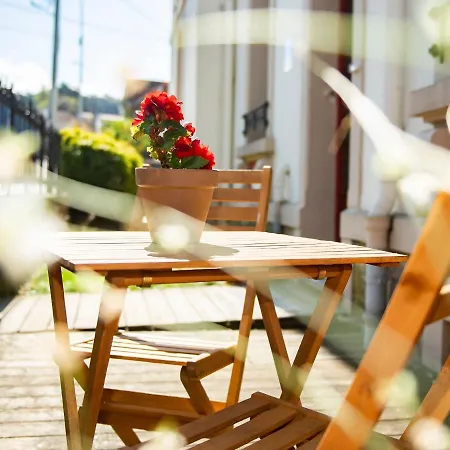 Charmant Tout Confort Pres D'epinal Avec Jardin Et Parking - Fr-1-589-27